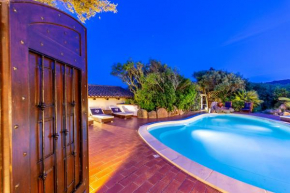 Отель Agriturismo Saltara  Santa Teresa di Gallura